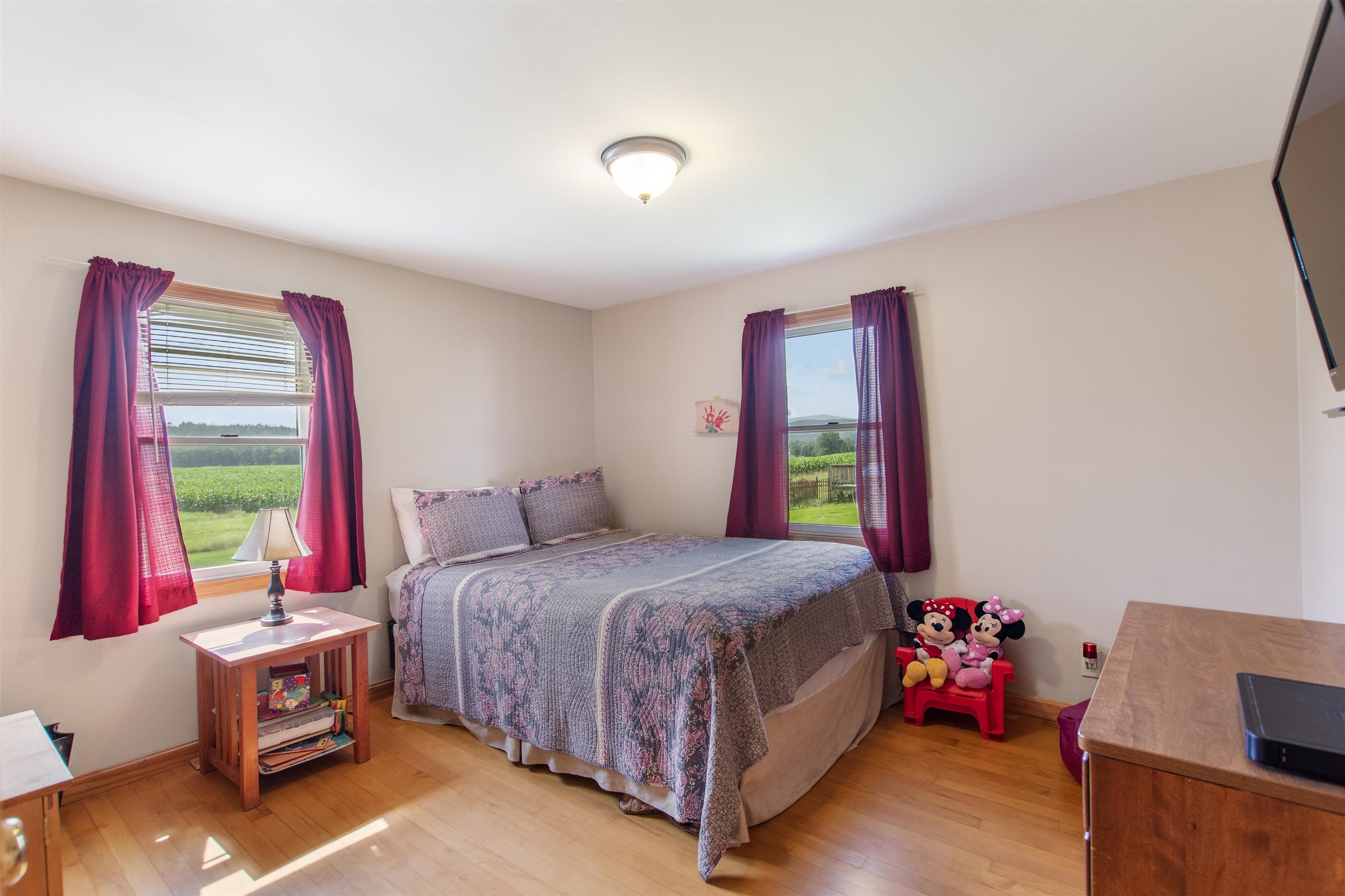 6646 Highway 102 Canaan, VT 05903 - Photo 15 of 32