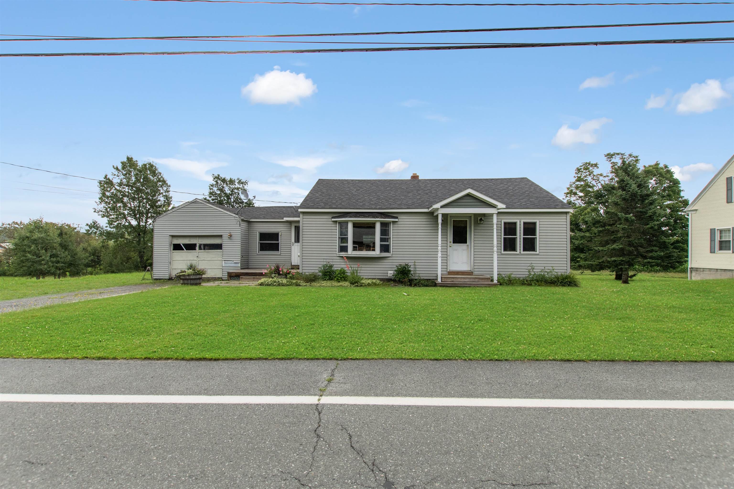 6646 Highway 102 Canaan, VT 05903 - Photo 2 of 32