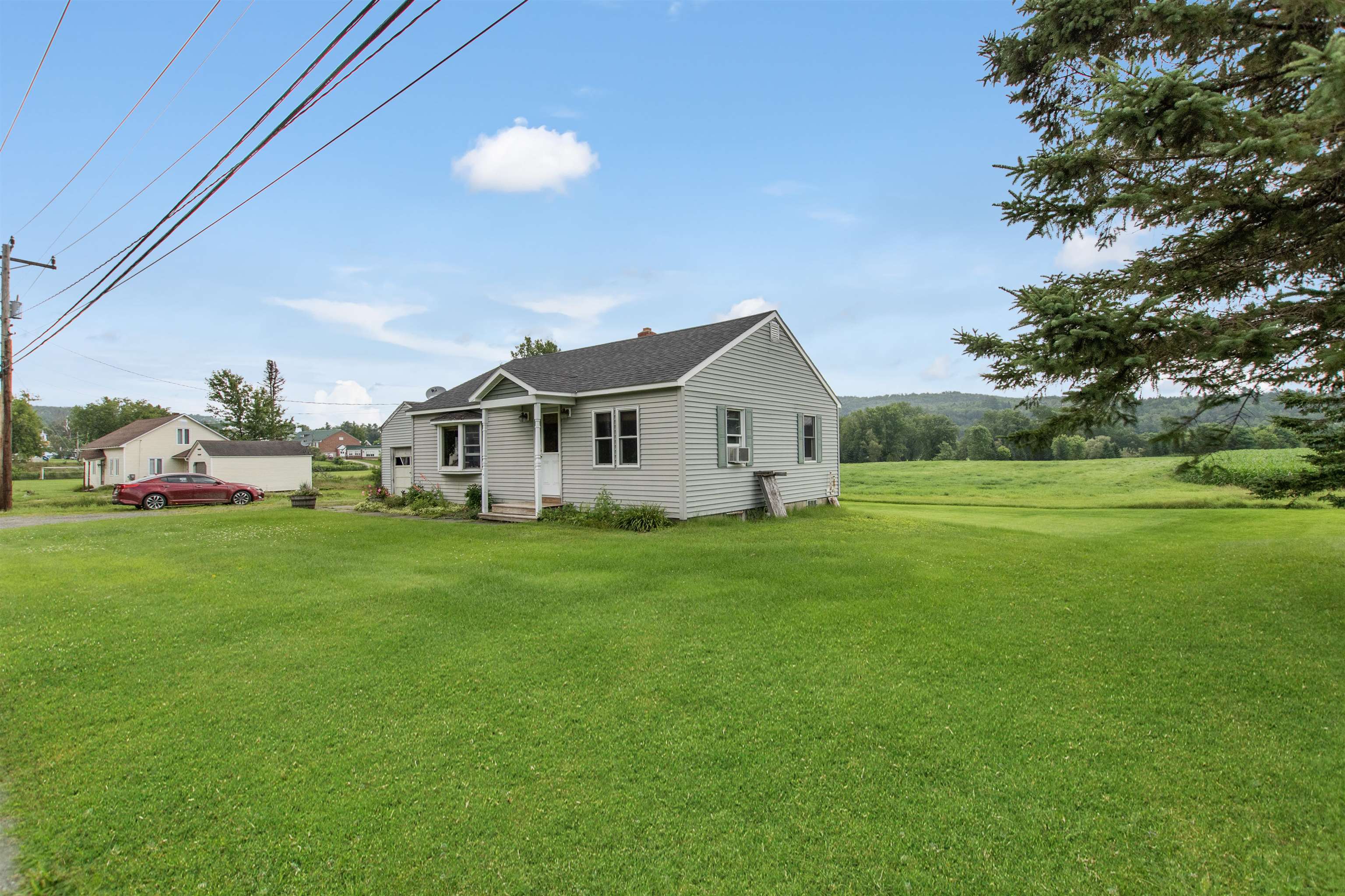 6646 Highway 102 Canaan, VT 05903 - Photo 24 of 32