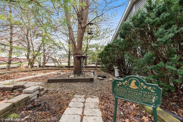 $195,500 | 507 South Lakeshore Drive, Mundelein, IL 60060