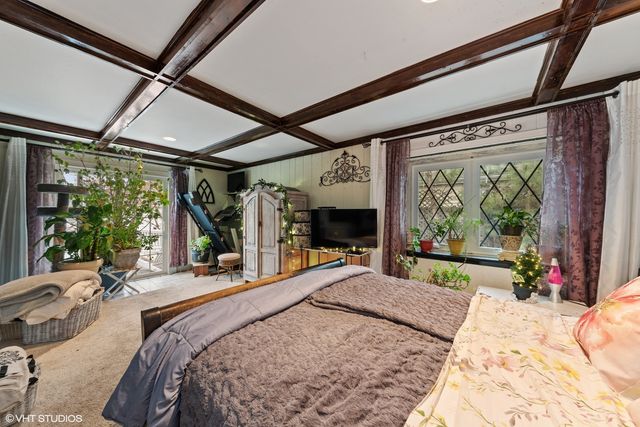 $195,500 | 507 South Lakeshore Drive, Mundelein, IL 60060