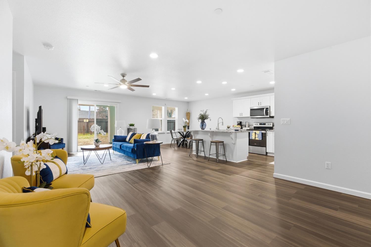 374 West Main Street Turlock, CA 95380 - Photo 4 of 22