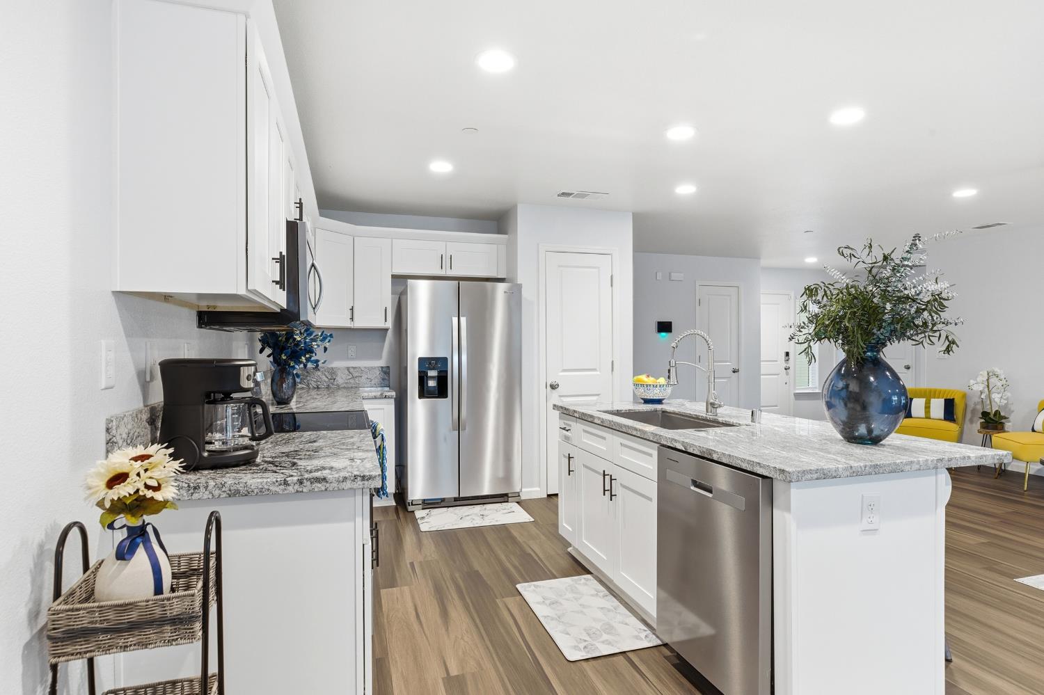 374 West Main Street Turlock, CA 95380 - Photo 8 of 22