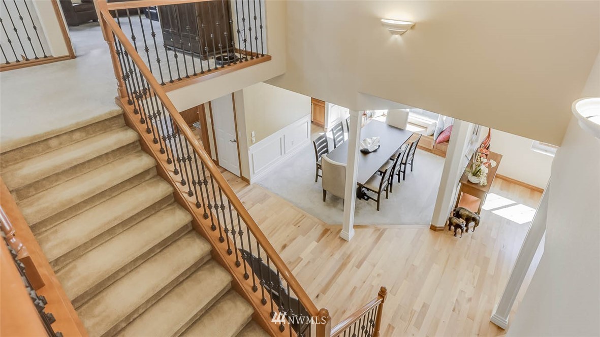 21131 37th Avenue Southeast Bothell, WA 98021 - Photo 22 of 40 a view of entryway