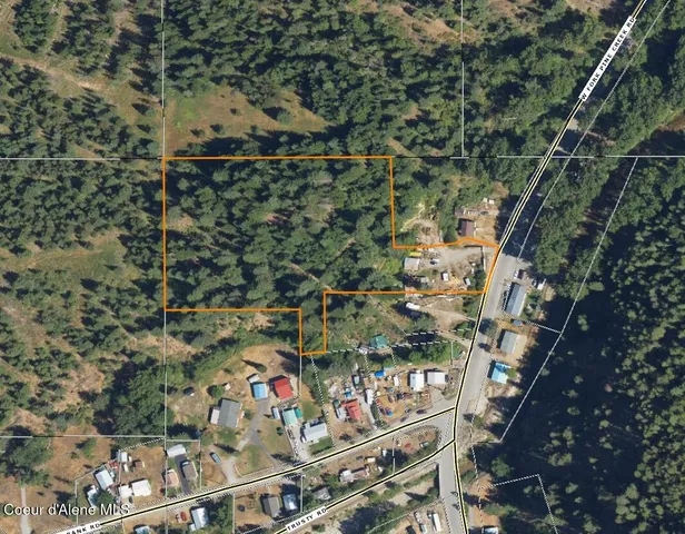 $300,000 | 164 West Fork Pine Creek Road, Pinehurst, ID 83850