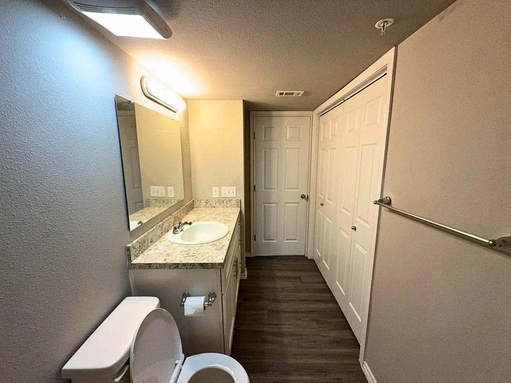 6108 Abrams Road, Unit 222 Dallas, TX 75231 - Photo 10 of 13 Bathroom vanity