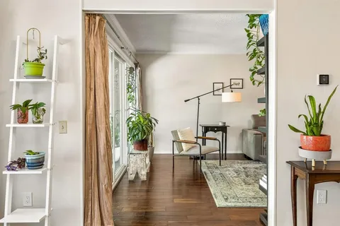 $259,900 | 1203 Portales Lane, Unit 1203, Irving, TX 75061