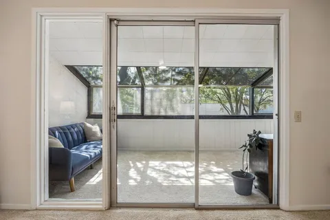 $259,900 | 1203 Portales Lane, Unit 1203, Irving, TX 75061