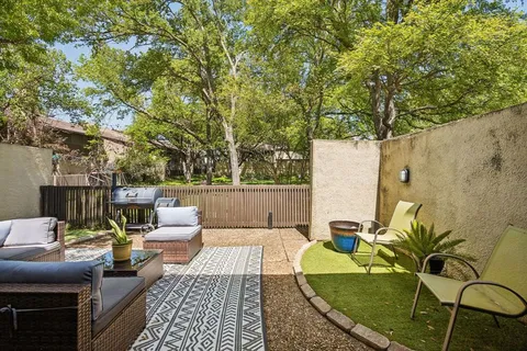 $259,900 | 1203 Portales Lane, Unit 1203, Irving, TX 75061