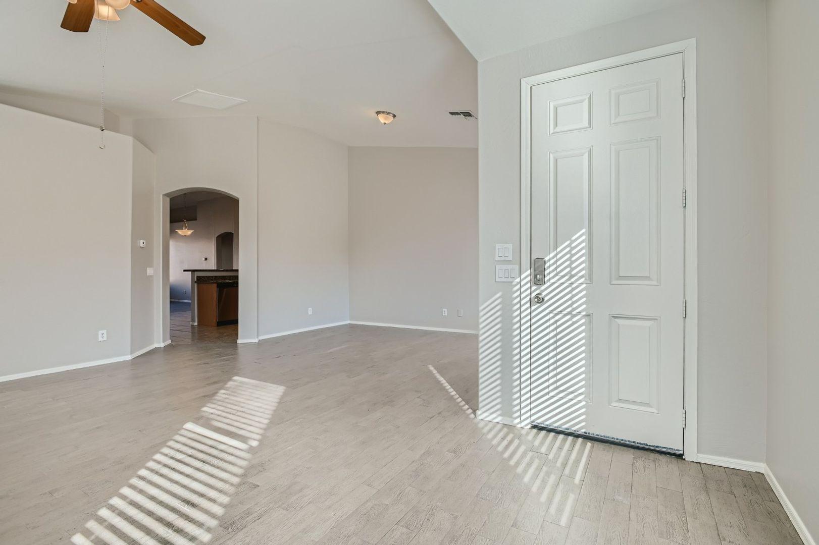 9414 West Heber Road Tolleson, AZ 85353 - Photo 3 of 11 Photo #3