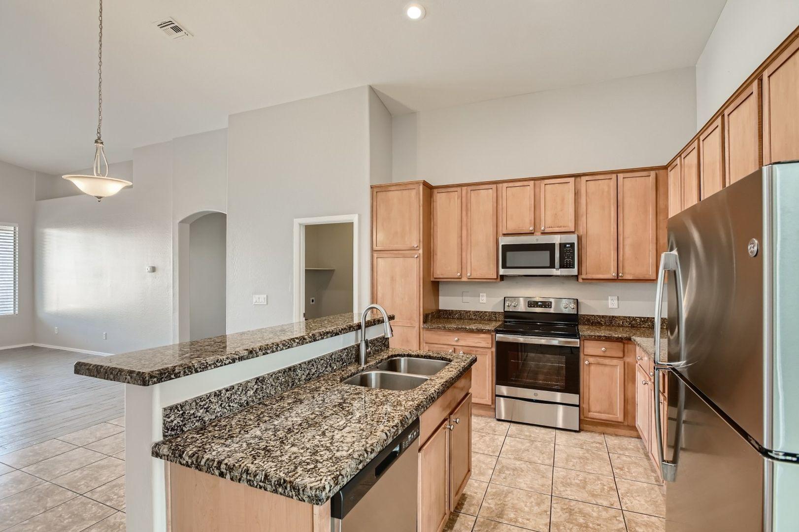 9414 West Heber Road Tolleson, AZ 85353 - Photo 4 of 11 Photo #4