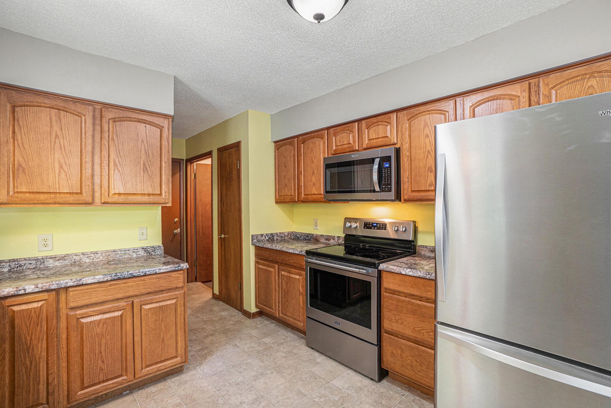 4171 MacArthur Road Muskegon, MI 49442 - Photo 9 of 26