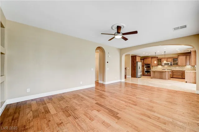 $3,700 | 11733 Costa Blanca Avenue, Las Vegas, NV 89138