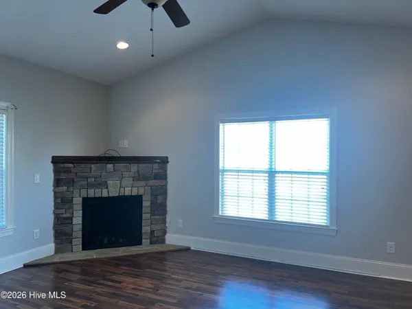 $1,700 | 1920 Leighton Drive, Unit B, Greenville, NC 27834