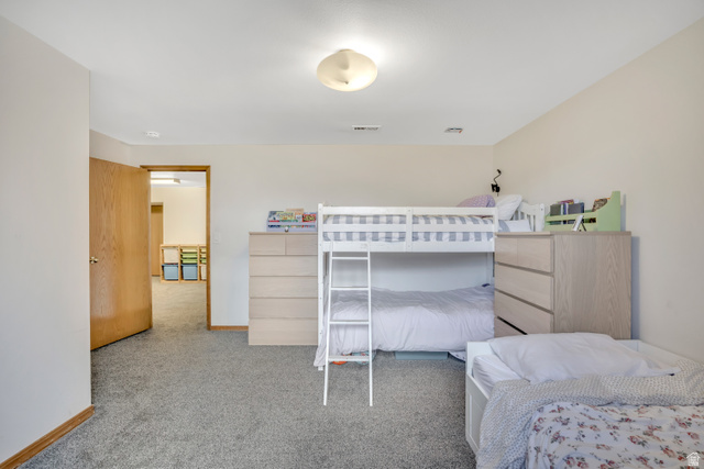 887 Village Way Alpine, UT 84004 - Photo 24 of 28 Carpeted bedroom with baseboards