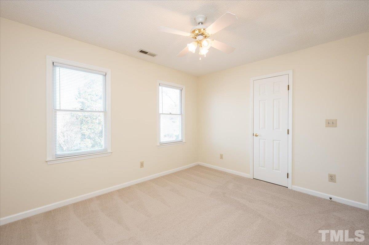 4912 Royal Adelaide Way Raleigh, NC 27604 - Photo 20 of 25 Gallery Image 20