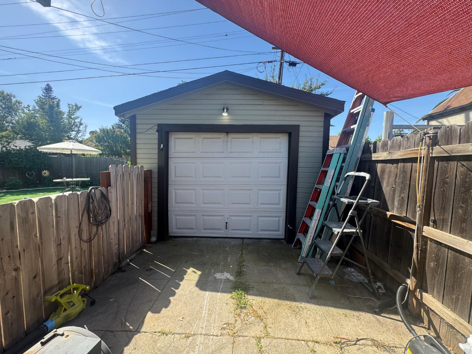 1044 West Harding Way Stockton, CA 95203 - Photo 13 of 25 Gallery Image 13