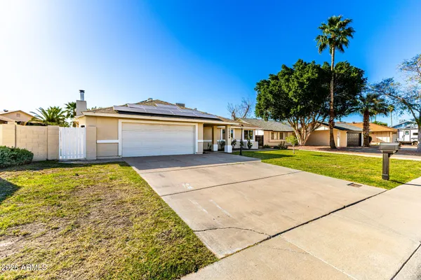 $499,995 | 14240 North 41st Avenue, Phoenix, AZ 85053
