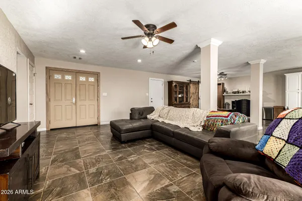 $499,995 | 14240 North 41st Avenue, Phoenix, AZ 85053