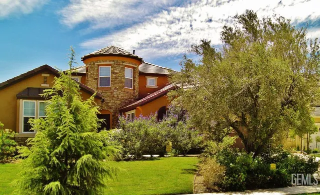 $544,500 | Undisclosed Address, Bakersfield, CA 93306