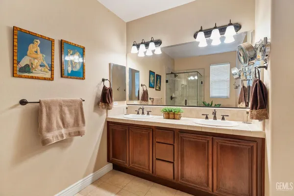 $539,900 | Undisclosed Address, Bakersfield, CA 93306