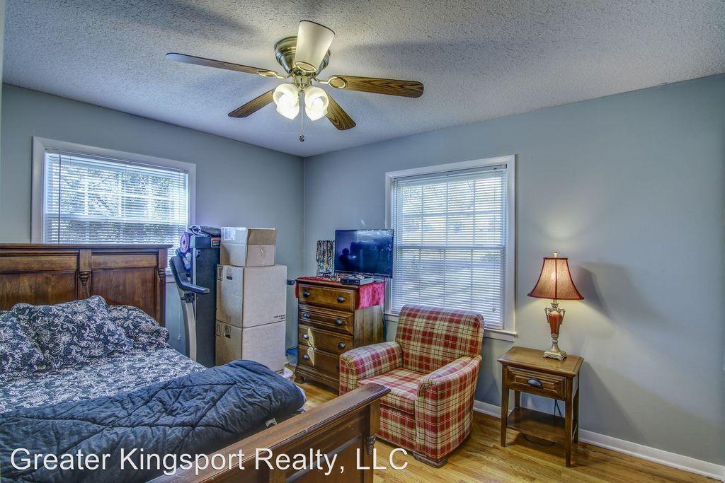 Foothills - Bedroom 1