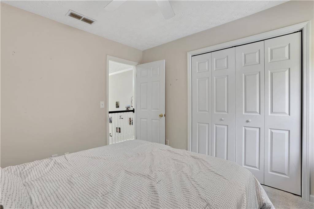2760 Jona Trail Dacula, GA 30019 - Photo 31 of 40 a bathroom with a bathtub
