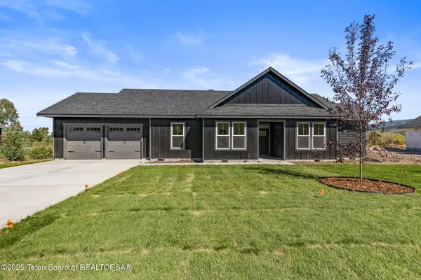 $1,065,000 | 228 Lakewood Road, Victor, ID 83455