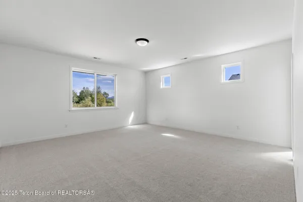 $1,065,000 | 228 Lakewood Road, Victor, ID 83455