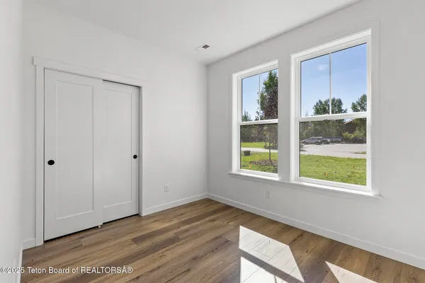 $1,065,000 | 228 Lakewood Road, Victor, ID 83455