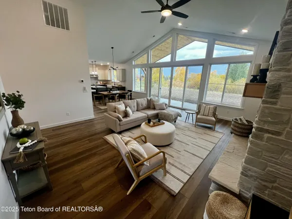 $1,065,000 | 228 Lakewood Road, Victor, ID 83455