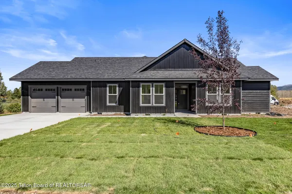 $1,065,000 | 228 Lakewood Road, Victor, ID 83455