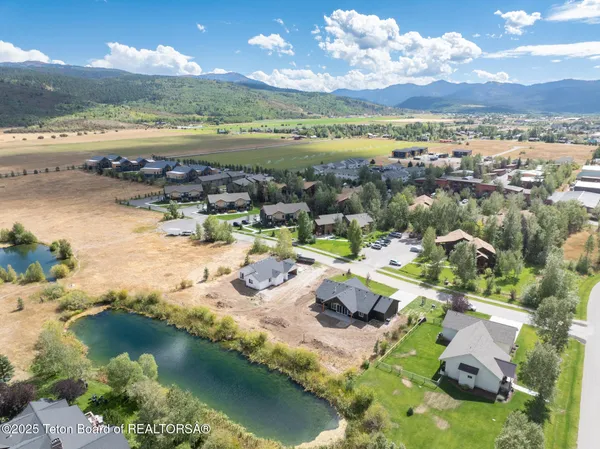 $1,065,000 | 228 Lakewood Road, Victor, ID 83455