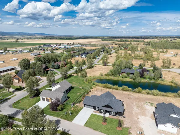 $1,065,000 | 228 Lakewood Road, Victor, ID 83455
