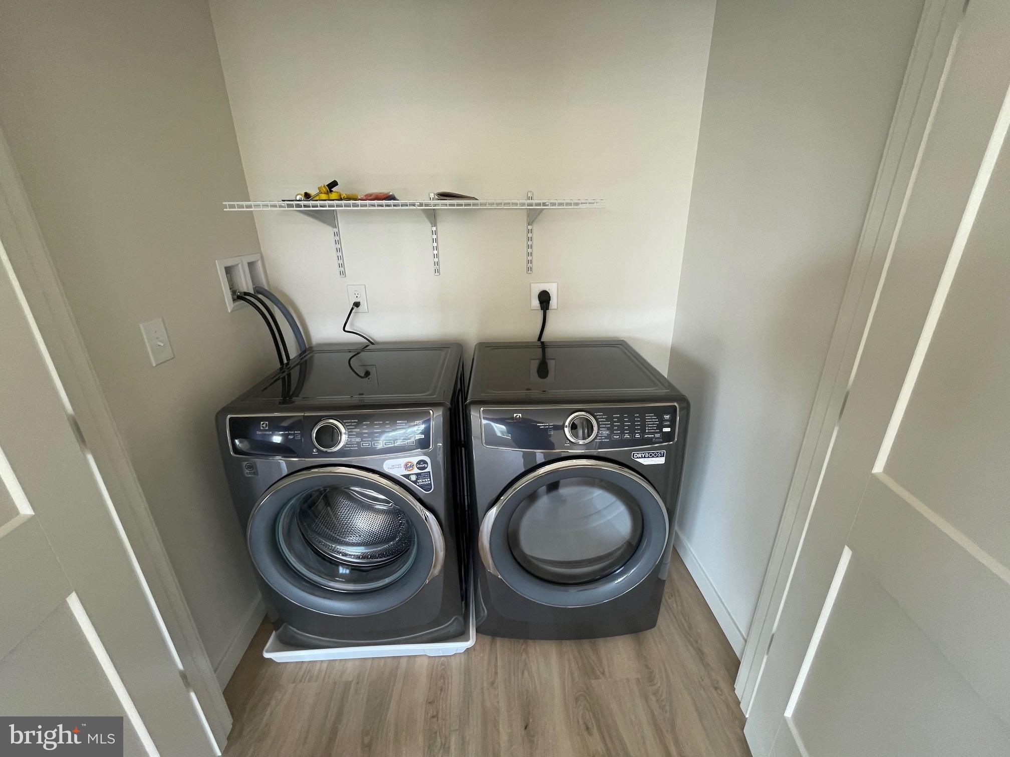 15 Kennedy Street Lancaster, PA 17602 - Photo 17 of 17 a utility room with dryer and washer