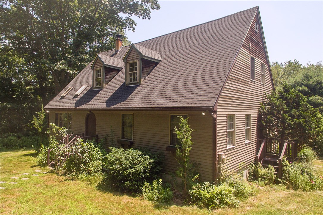 166 Diamond Hill Road Hopkinton, RI 02804 - Photo 2 of 25
