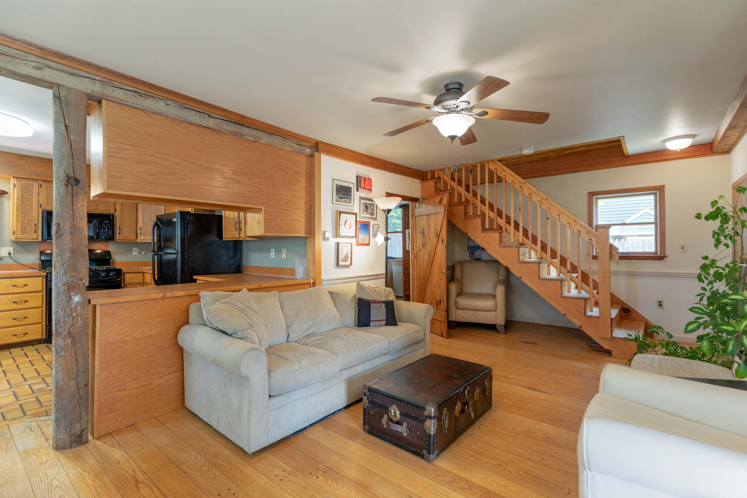 196 Cottage Road Windham, ME 04062 - Photo 16 of 46 Living Room