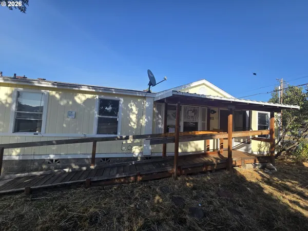 $135,000 | 111 Kiss Court, Roseburg, OR 97471