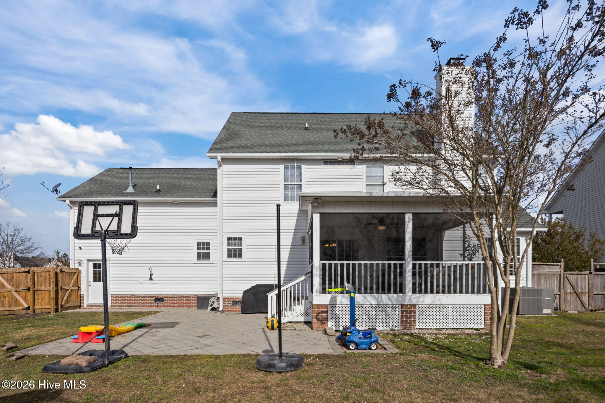 211 Windham Lane Jacksonville, NC 28540 - Photo 41 of 51 49-web-or-mls-211 Windham Ln. 108