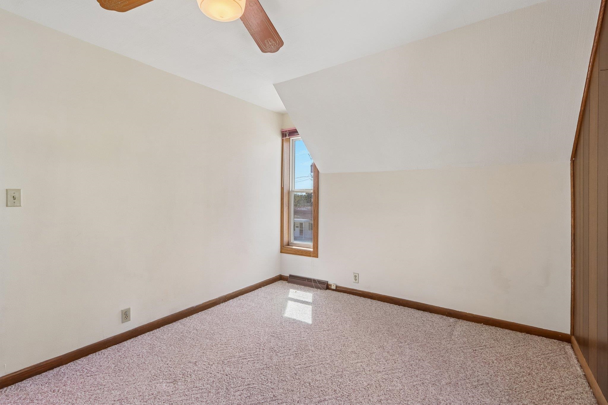 207 4th Street Mineral Point, WI 53565 - Photo 21 of 40 Gallery Image 21