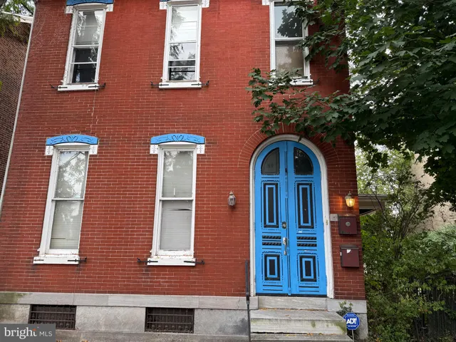 $1,600 | 422 King Street, Unit 2, Pottstown, PA 19464