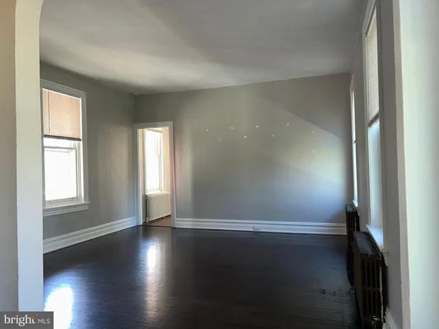 $1,600 | 422 King Street, Unit 2, Pottstown, PA 19464