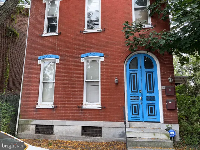 $1,600 | 422 King Street, Unit 2, Pottstown, PA 19464