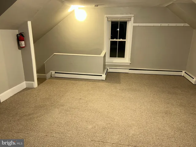 $1,600 | 422 King Street, Unit 2, Pottstown, PA 19464