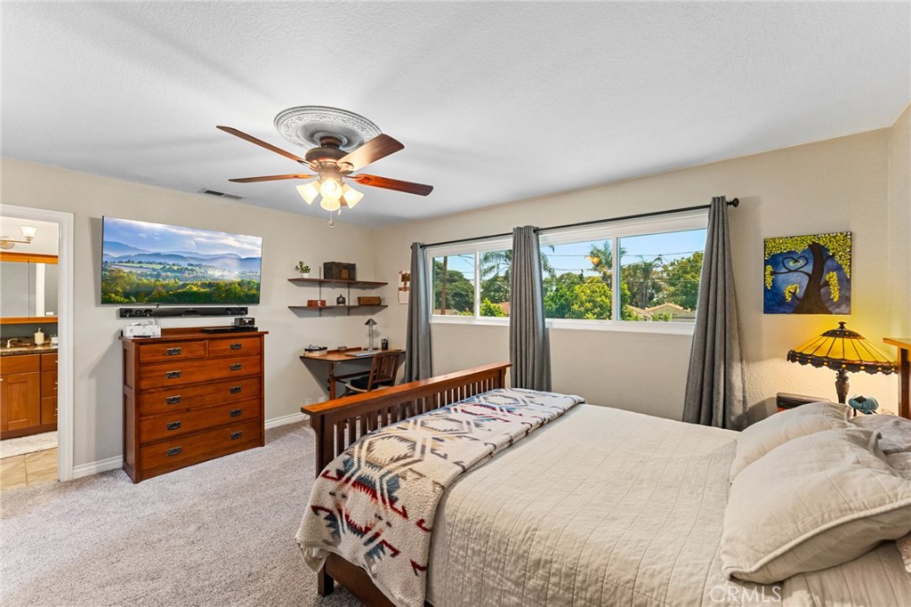 10332 Washington South Gate, CA 90280 - Photo 25 of 38 Master Bedroom