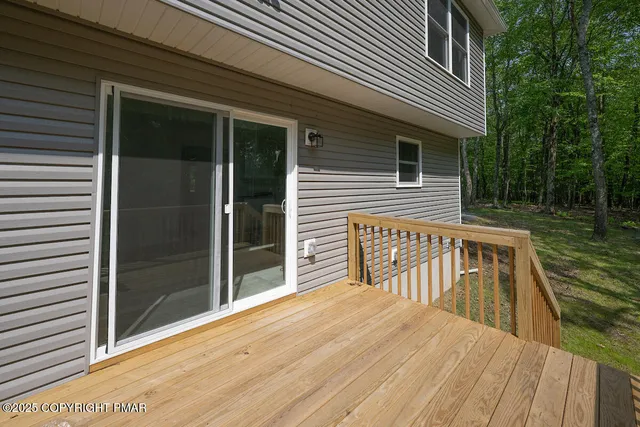 $479,000 | 1101 Red Fox Court, Unit CT 9, Kresgeville, PA 18333