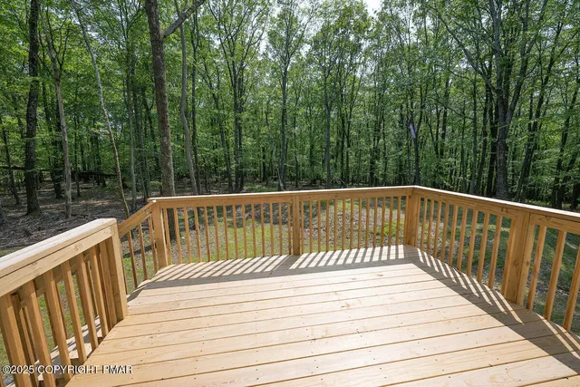 $479,000 | 1101 Red Fox Court, Unit CT 9, Kresgeville, PA 18333