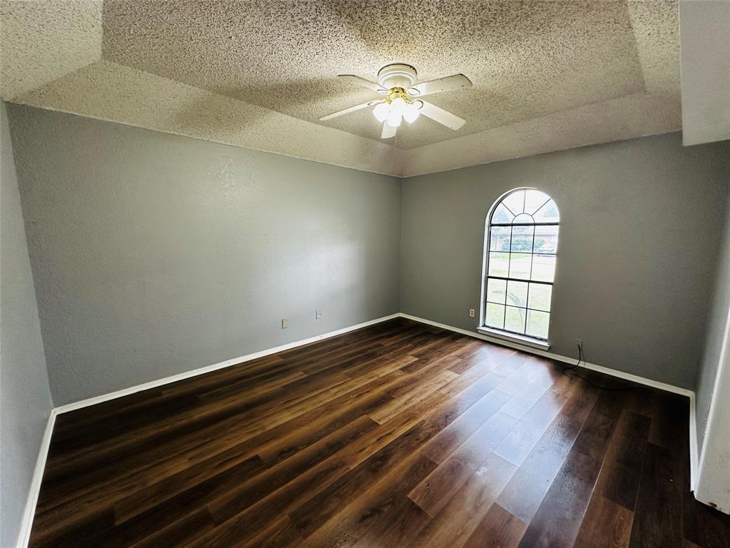 6741 Ridgetop Road North Richland Hills, TX 76182 - Photo 24 of 40 Front Bedroom #3