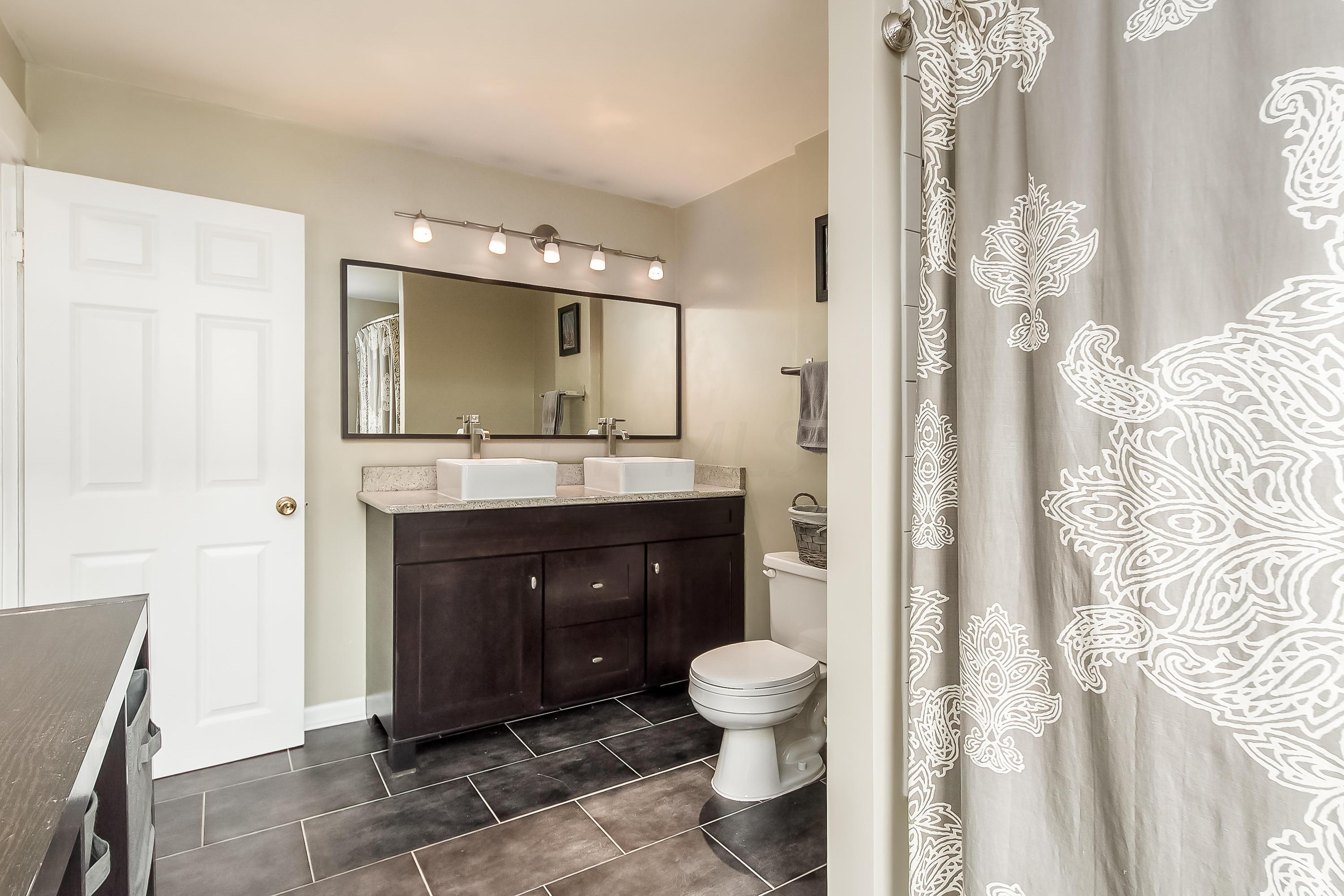 253 Crestview Road Columbus, OH 43202 - Photo 27 of 40