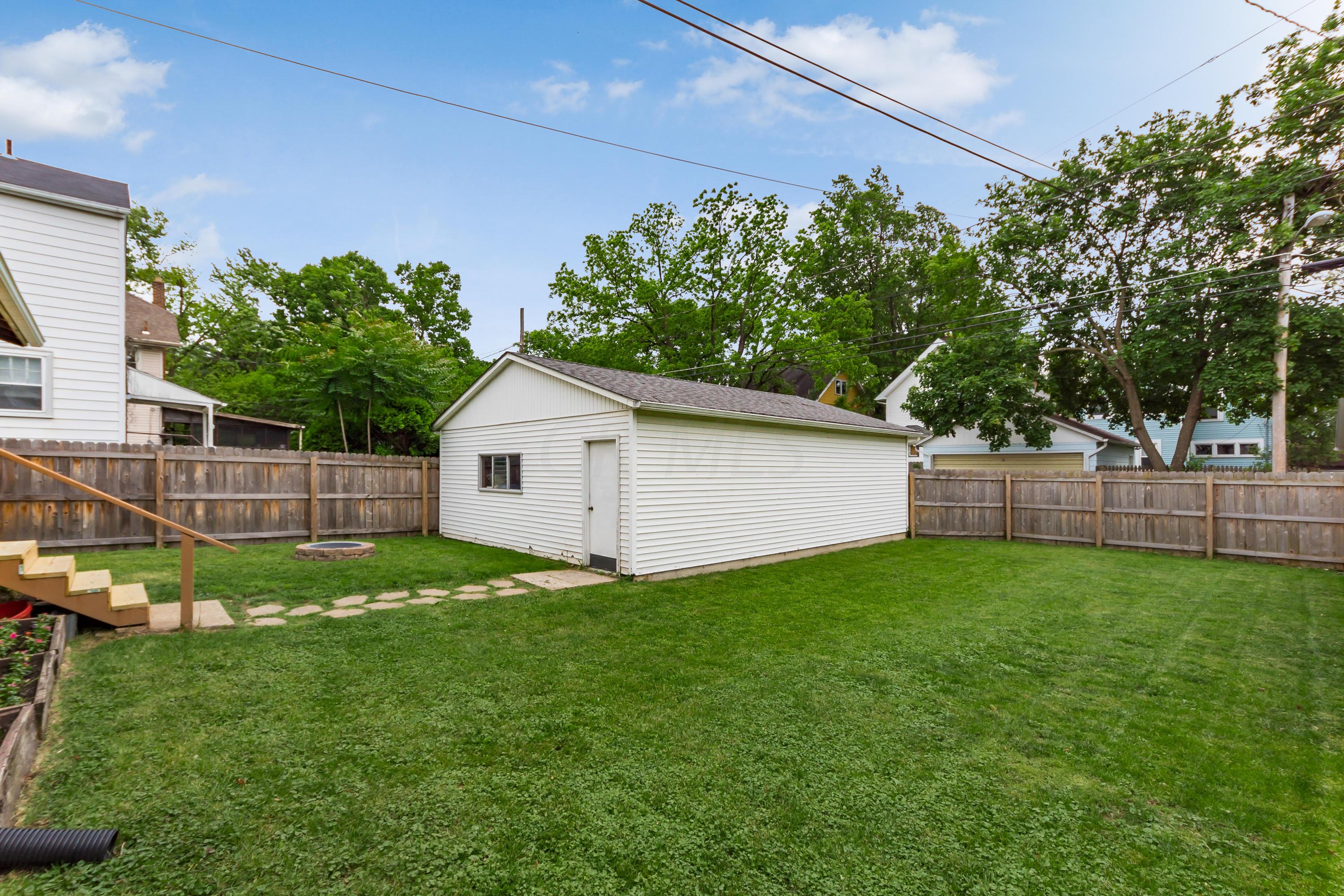 253 Crestview Road Columbus, OH 43202 - Photo 38 of 40
